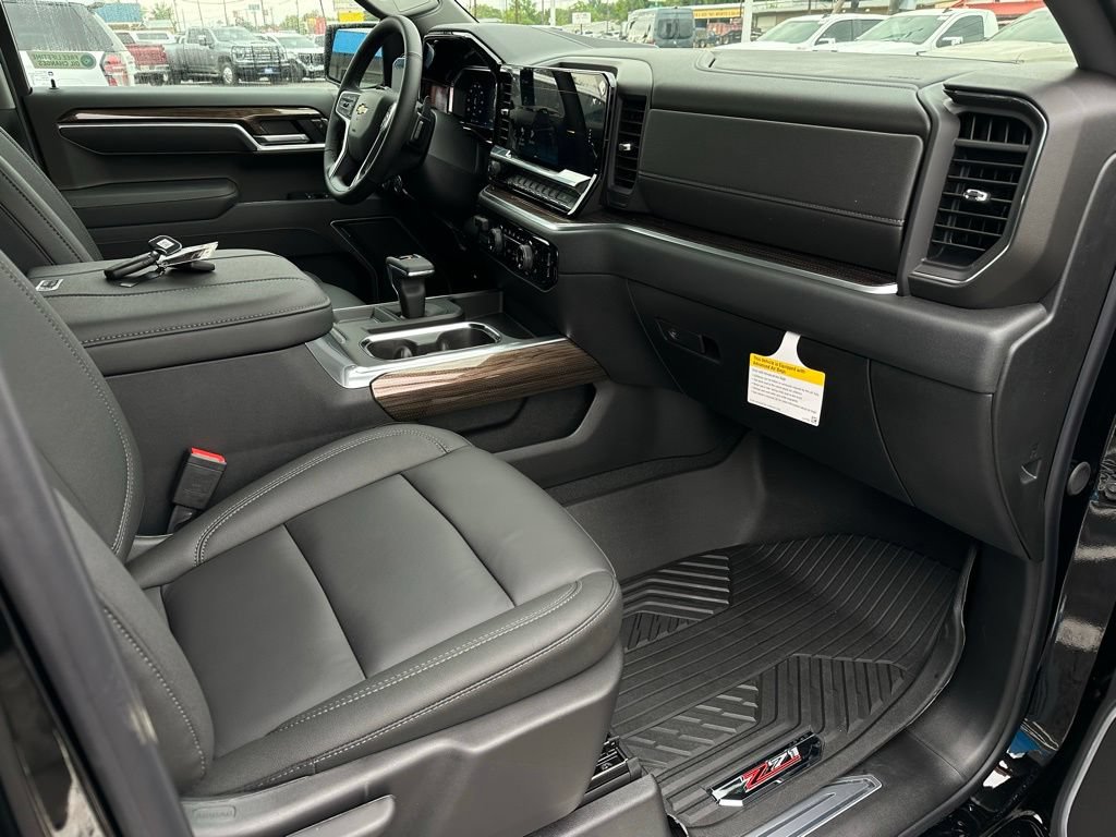New 2026 Chevrolet Silverado 1500 LT AWD/4WD image 15
