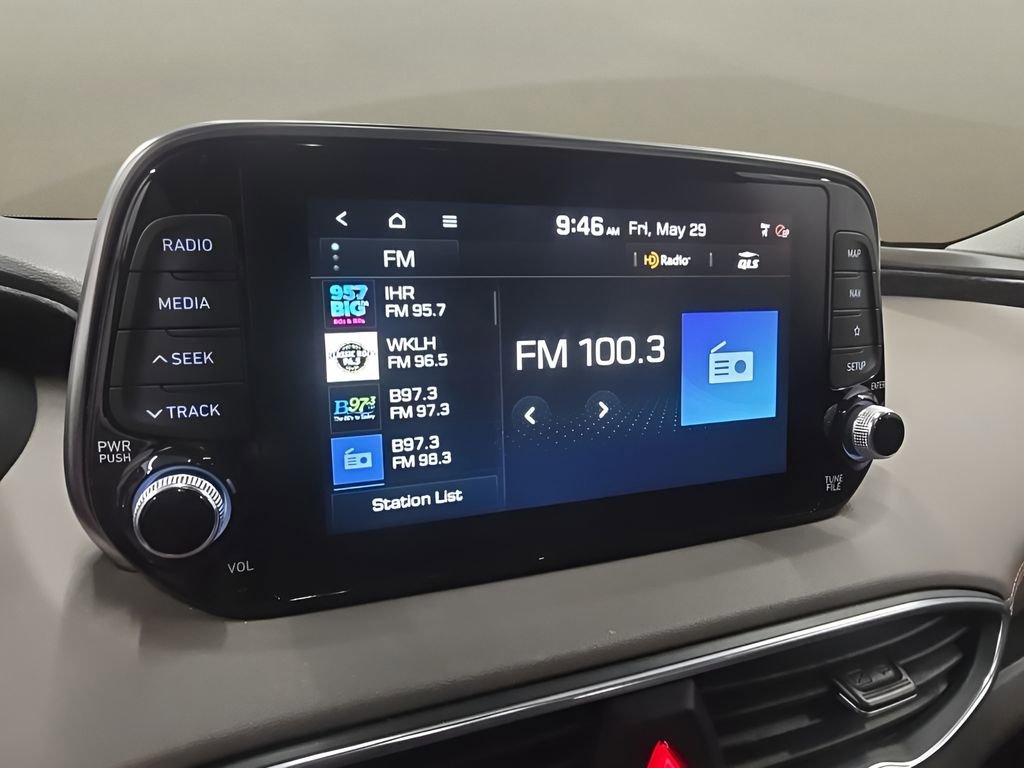 Used 2020 Hyundai Santa Fe Limited AWD/4WD image 24