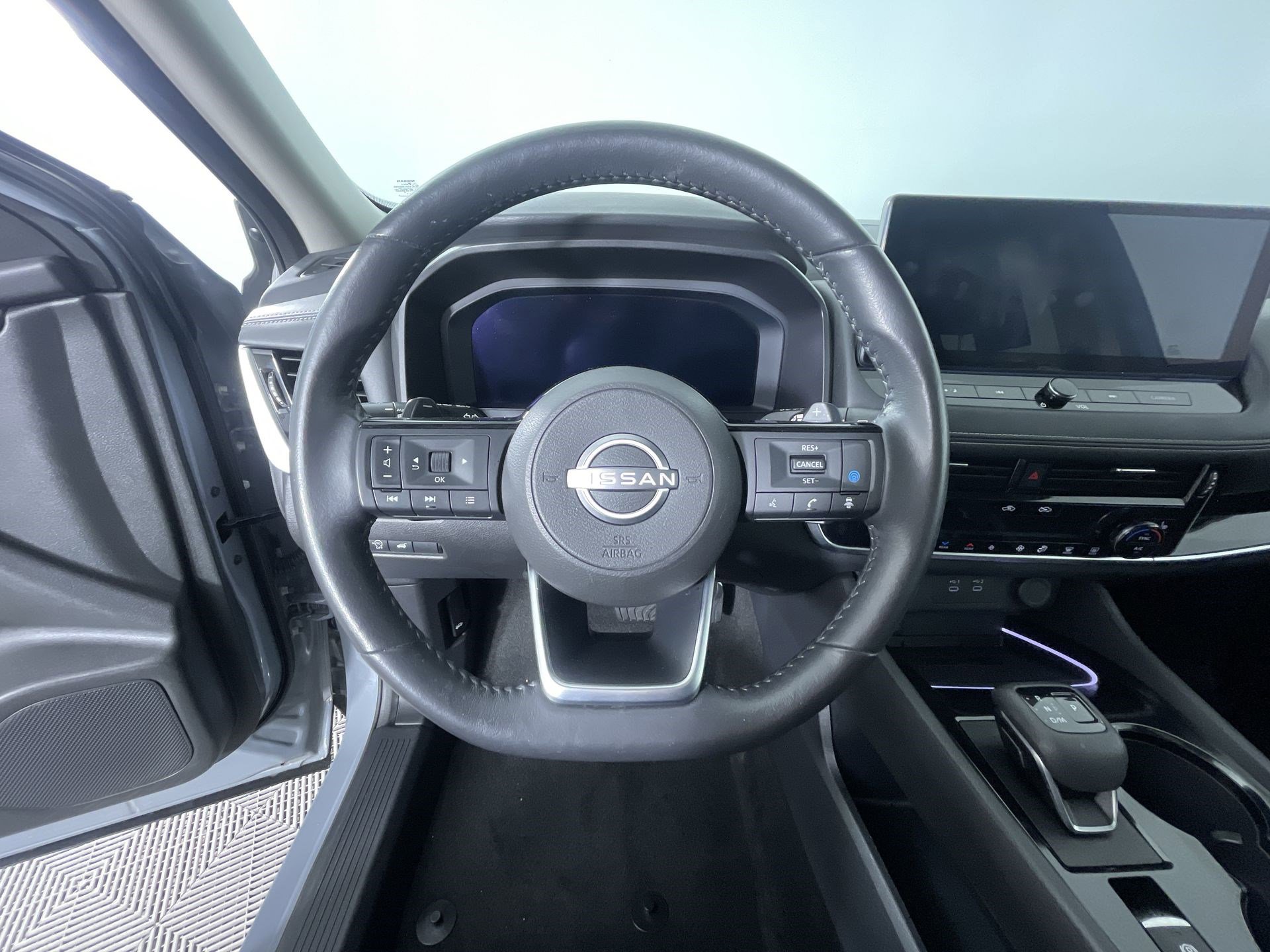 Certified 2024 Nissan Rogue SL w/ SL Premium Package image 16