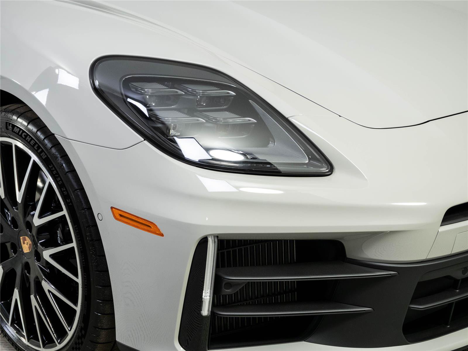New 2026 Porsche Panamera image 37