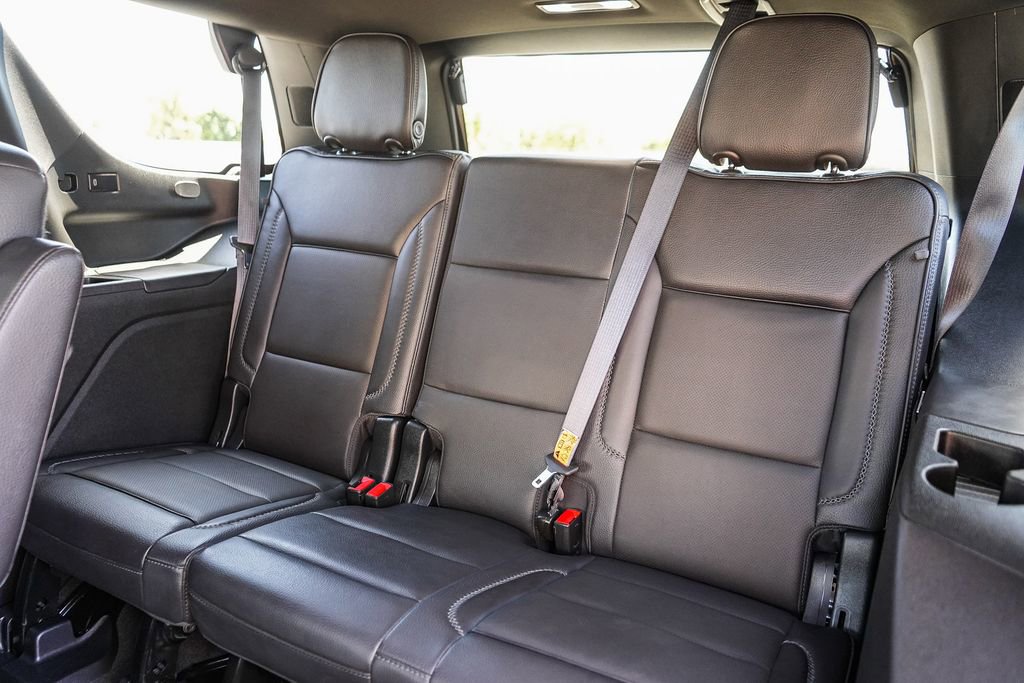 Used 2023 GMC Yukon Denali AWD/4WD image 20