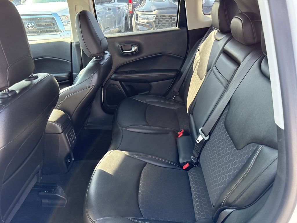 Used 2020 Jeep Compass Latitude w/ Cold Weather Group image 14