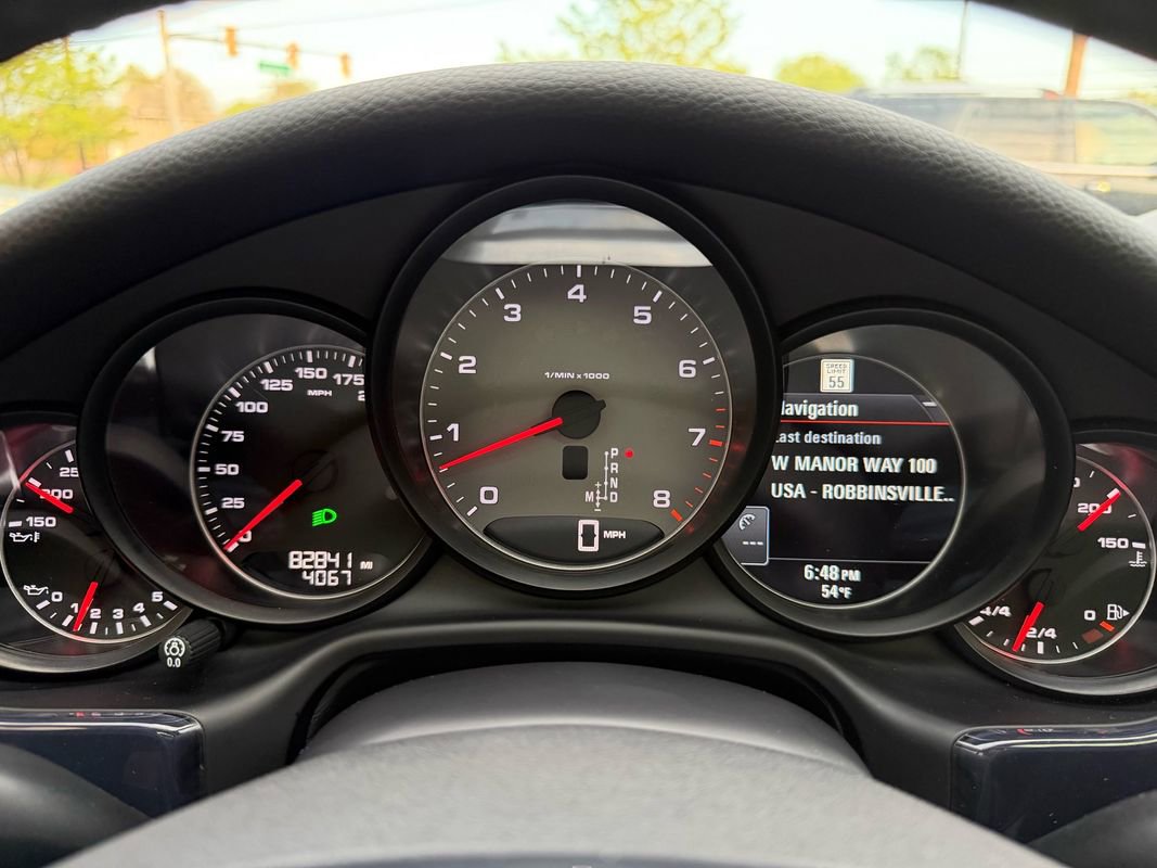 Used 2016 Porsche Panamera 4S AWD/4WD image 18