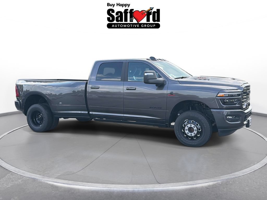 New 2026 RAM 3500 Laramie AWD/4WD image 19