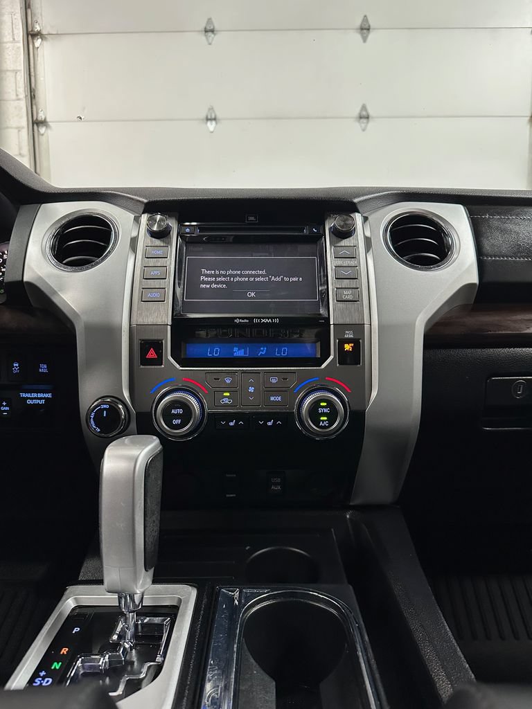 Used 2019 Toyota Tundra Limited w/ Limited Premium Package AWD/4WD image 25