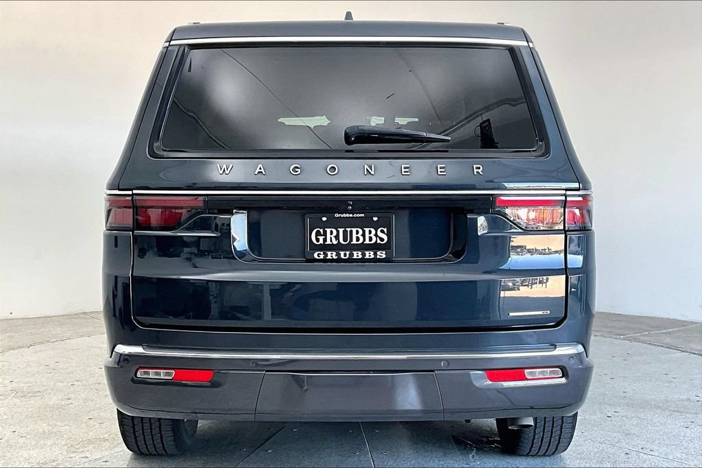 Used 2022 Jeep Wagoneer Series I RWD image 4