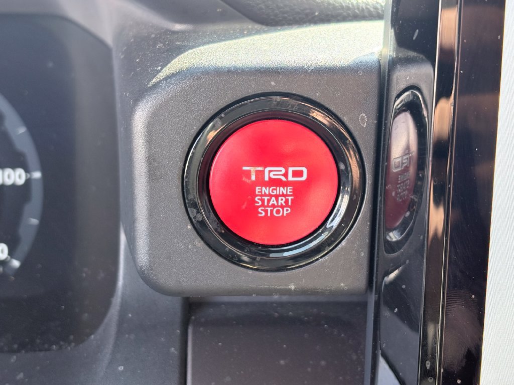 Used 2024 Toyota Tacoma TRD Sport AWD/4WD image 17