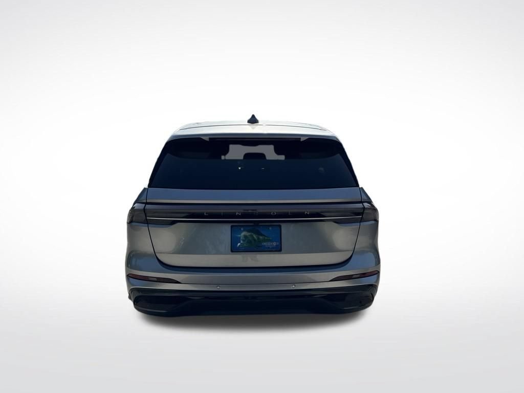Used 2024 Lincoln Nautilus Premier w/ Jet Appearance Package AWD/4WD image 7