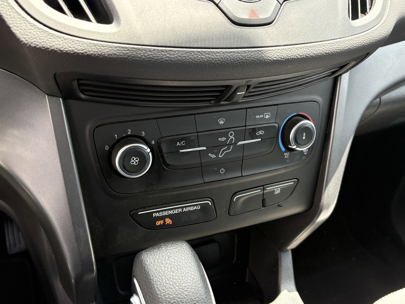 Used 2019 Ford Escape S FWD image 11