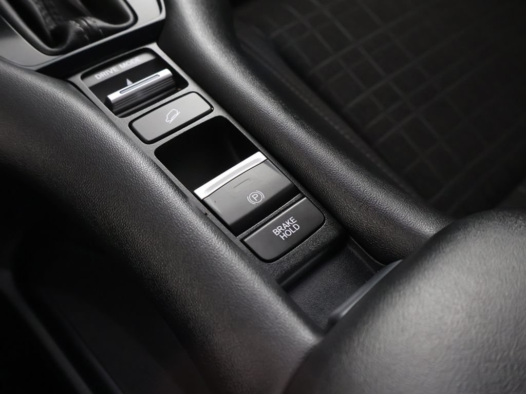 Used 2024 Honda HR-V LX image 45