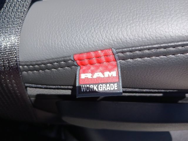 New 2026 RAM 3500 Tradesman AWD/4WD image 27