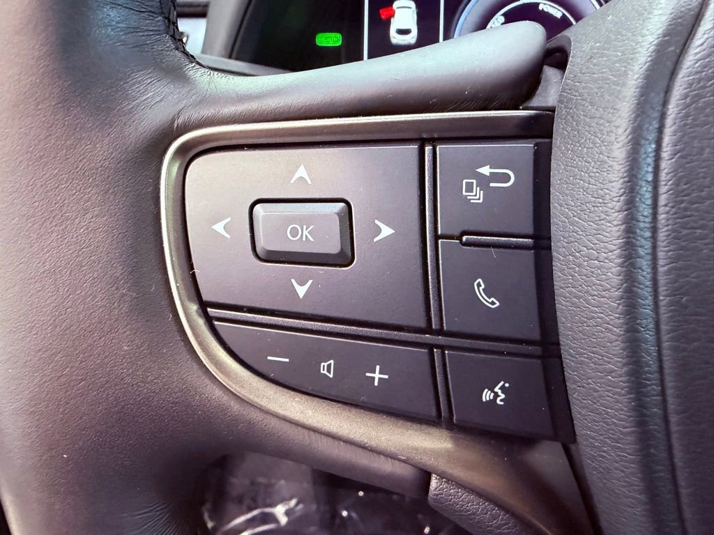 Used 2024 Lexus UX 250h FWD w/ Premium Package image 21