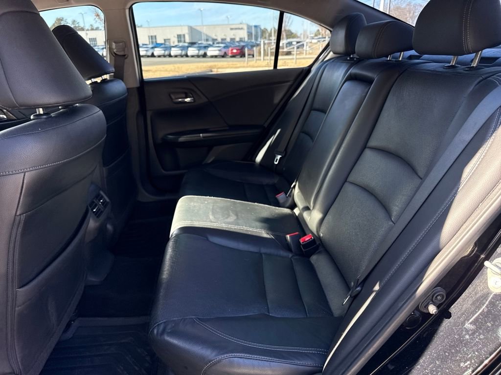 Used 2017 Honda Accord EX-L image 26