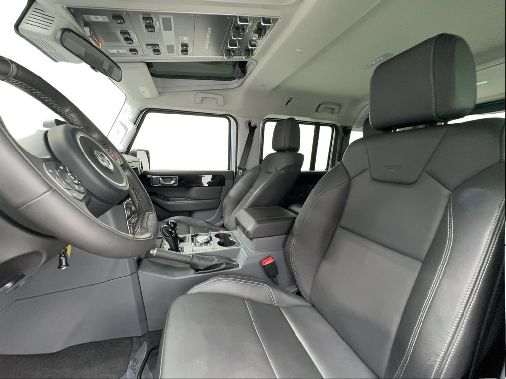 Used 2024 INEOS Grenadier Station Wagon AWD/4WD image 21