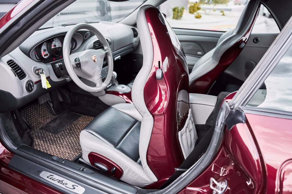 Used 2005 Porsche 911 Turbo image 49