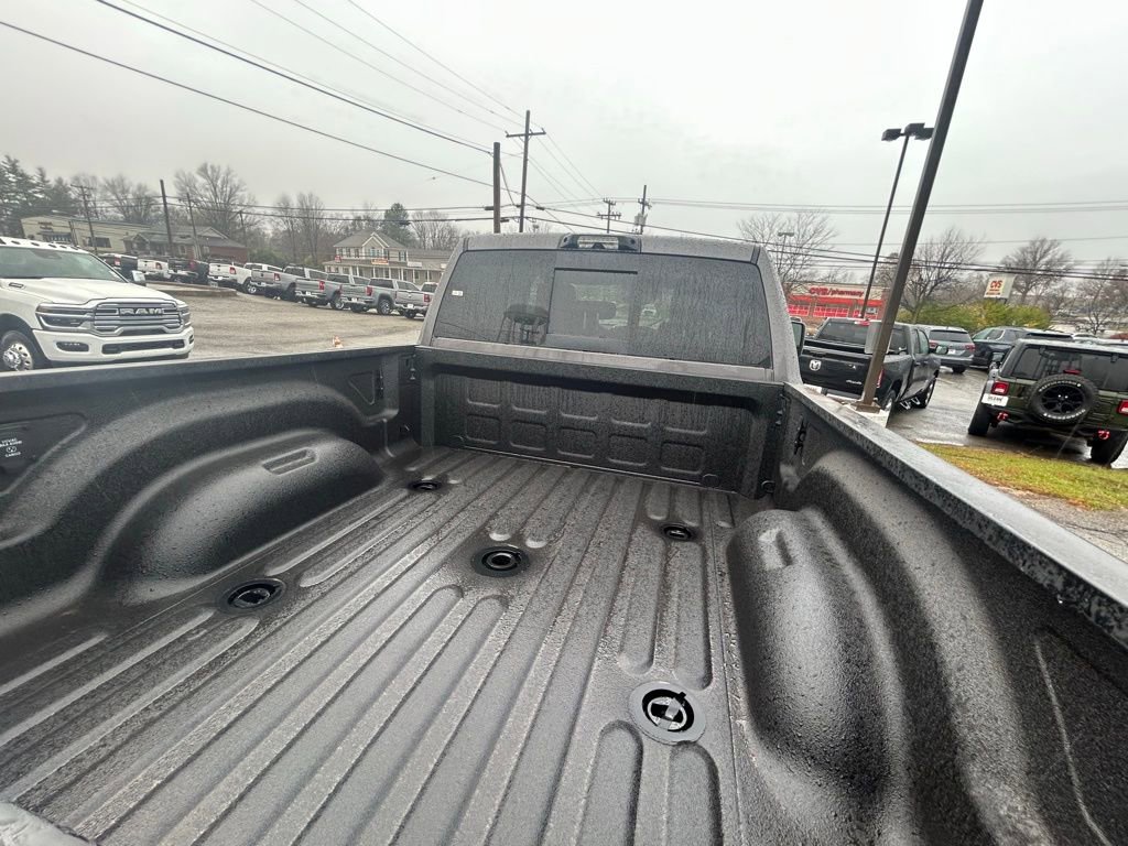 New 2026 RAM 2500 Laramie AWD/4WD image 7