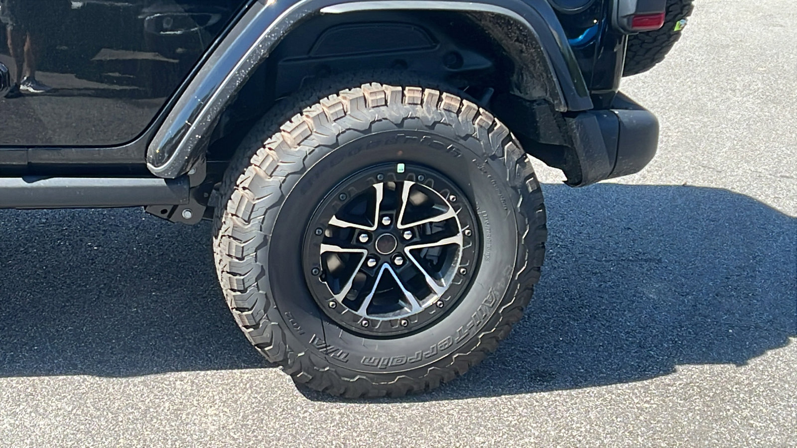 New 2025 Jeep Wrangler Unlimited Rubicon image 12