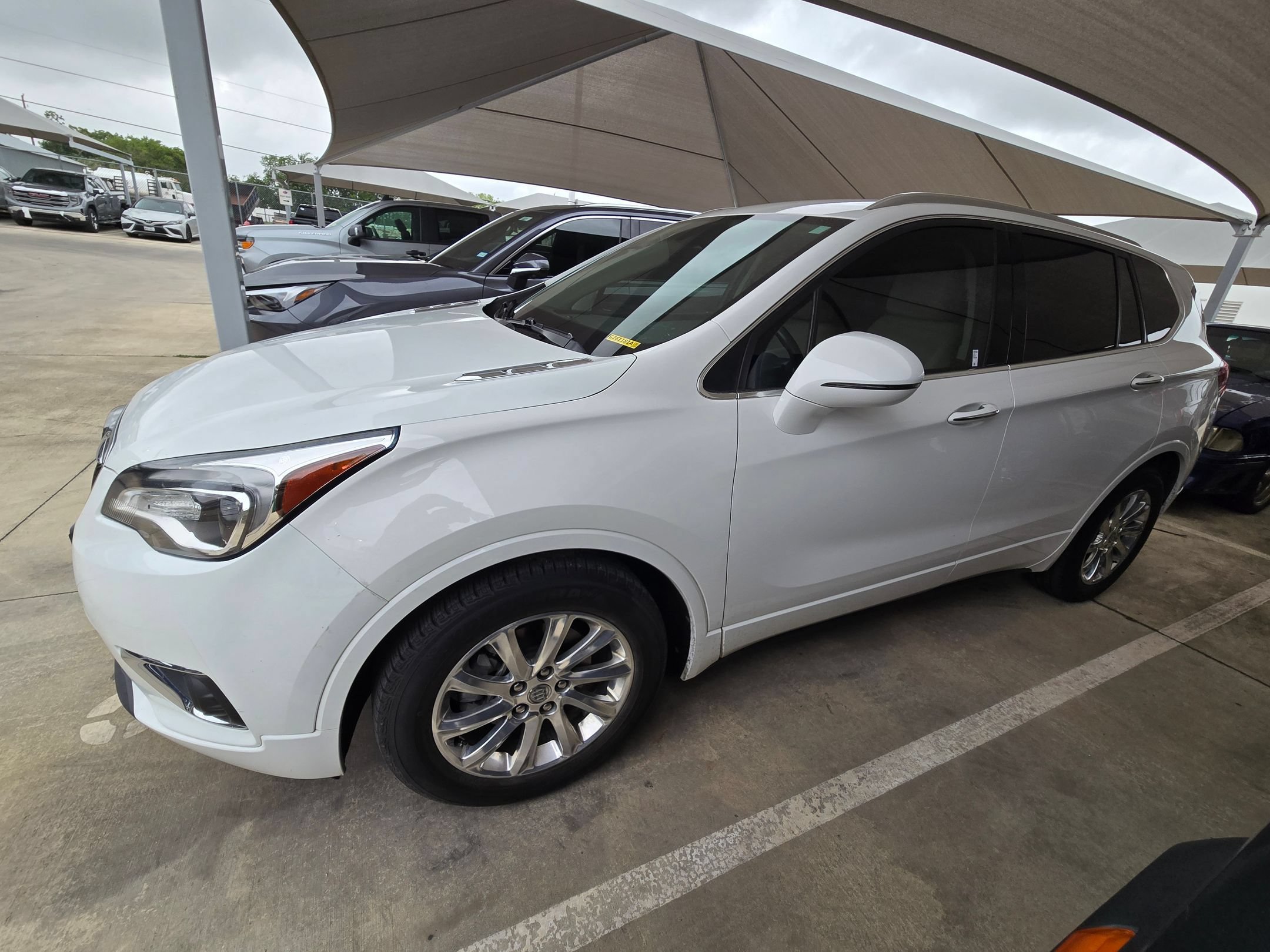 Used 2019 Buick Envision Essence FWD image 5