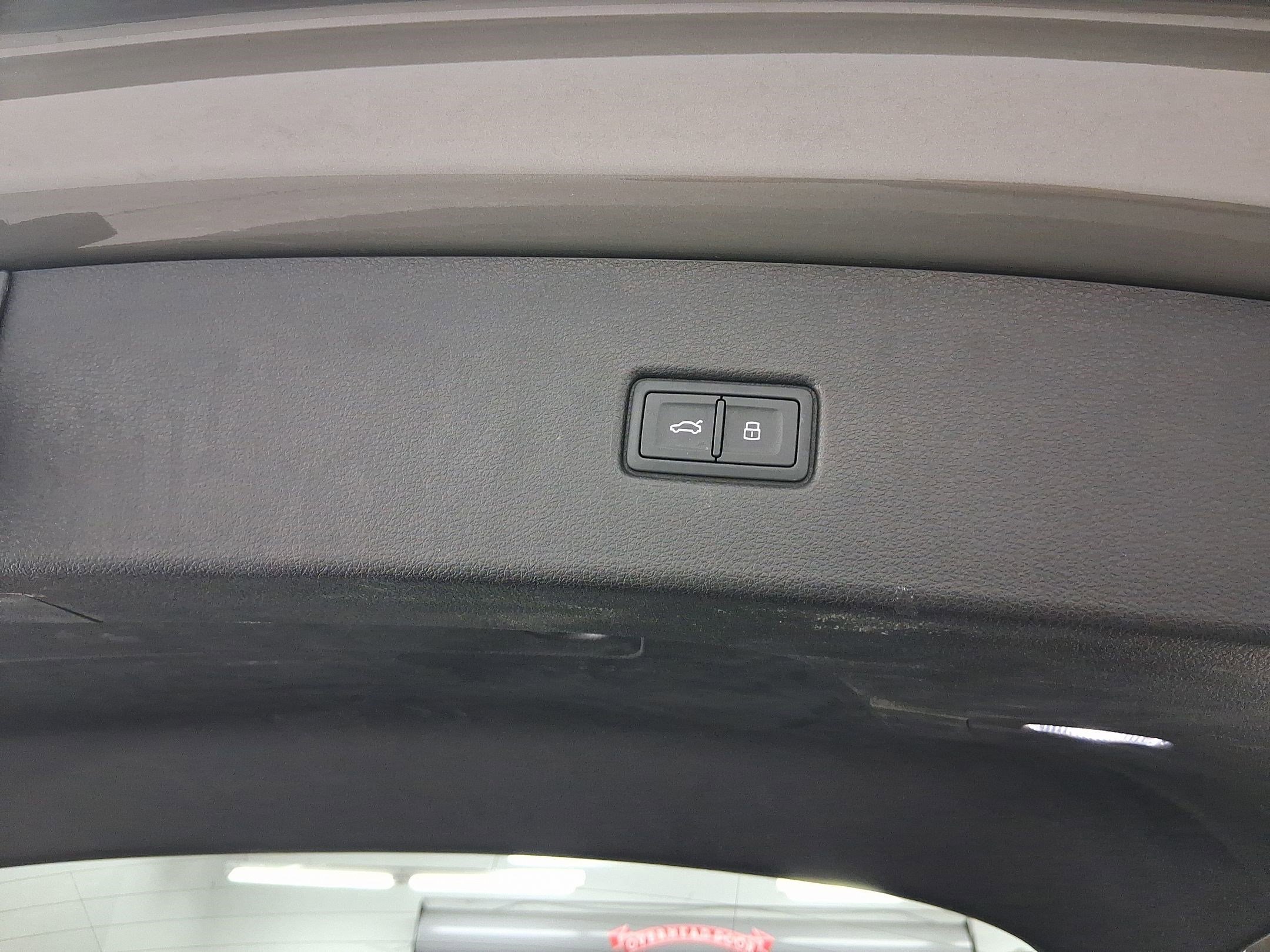 Used 2023 Audi Q5 2.0T Premium Plus w/ Premium Plus Package image 16