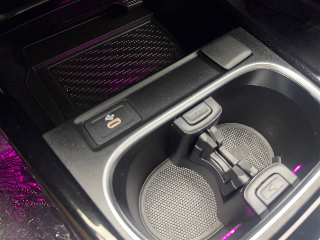 Used 2024 Mercedes-Benz CLA 250 4MATIC image 65