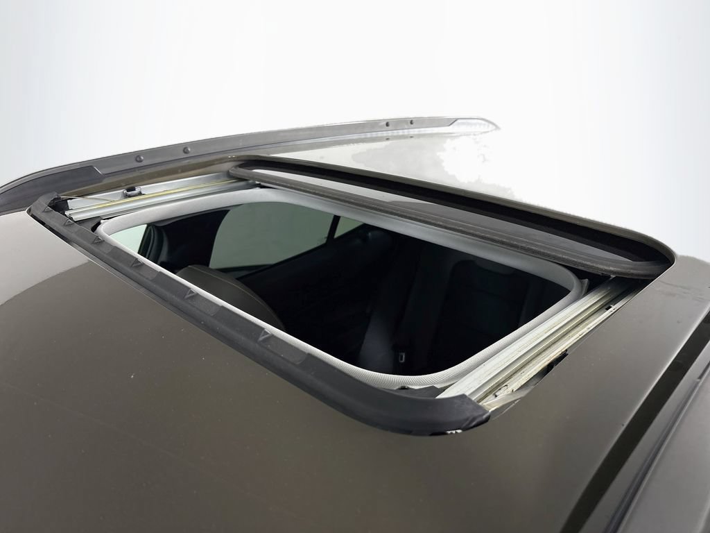 Certified 2024 Chevrolet Trax ACTIV w/ Sunroof Package FWD image 24