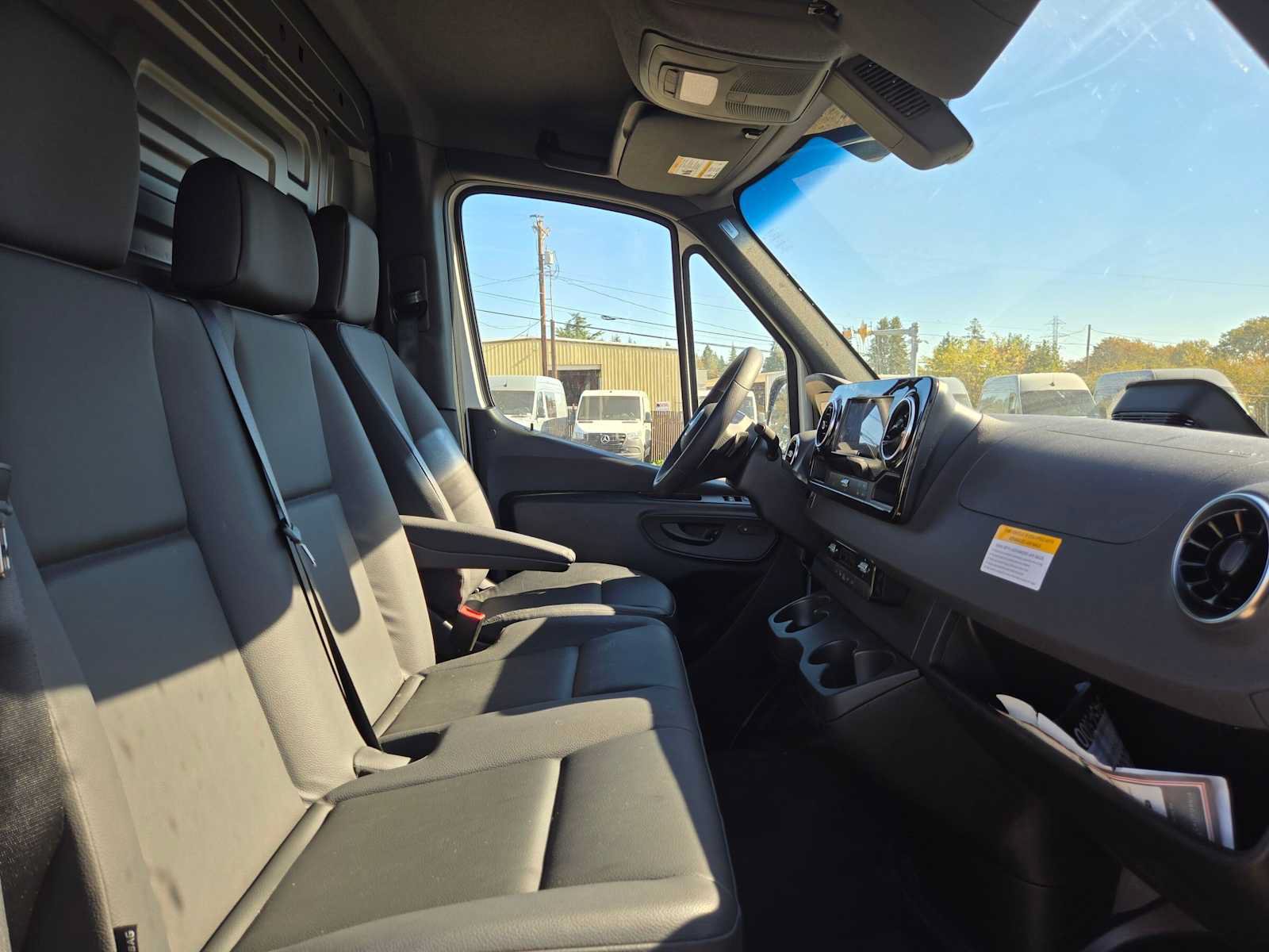 Used 2026 Mercedes-Benz Sprinter 2500 image 11