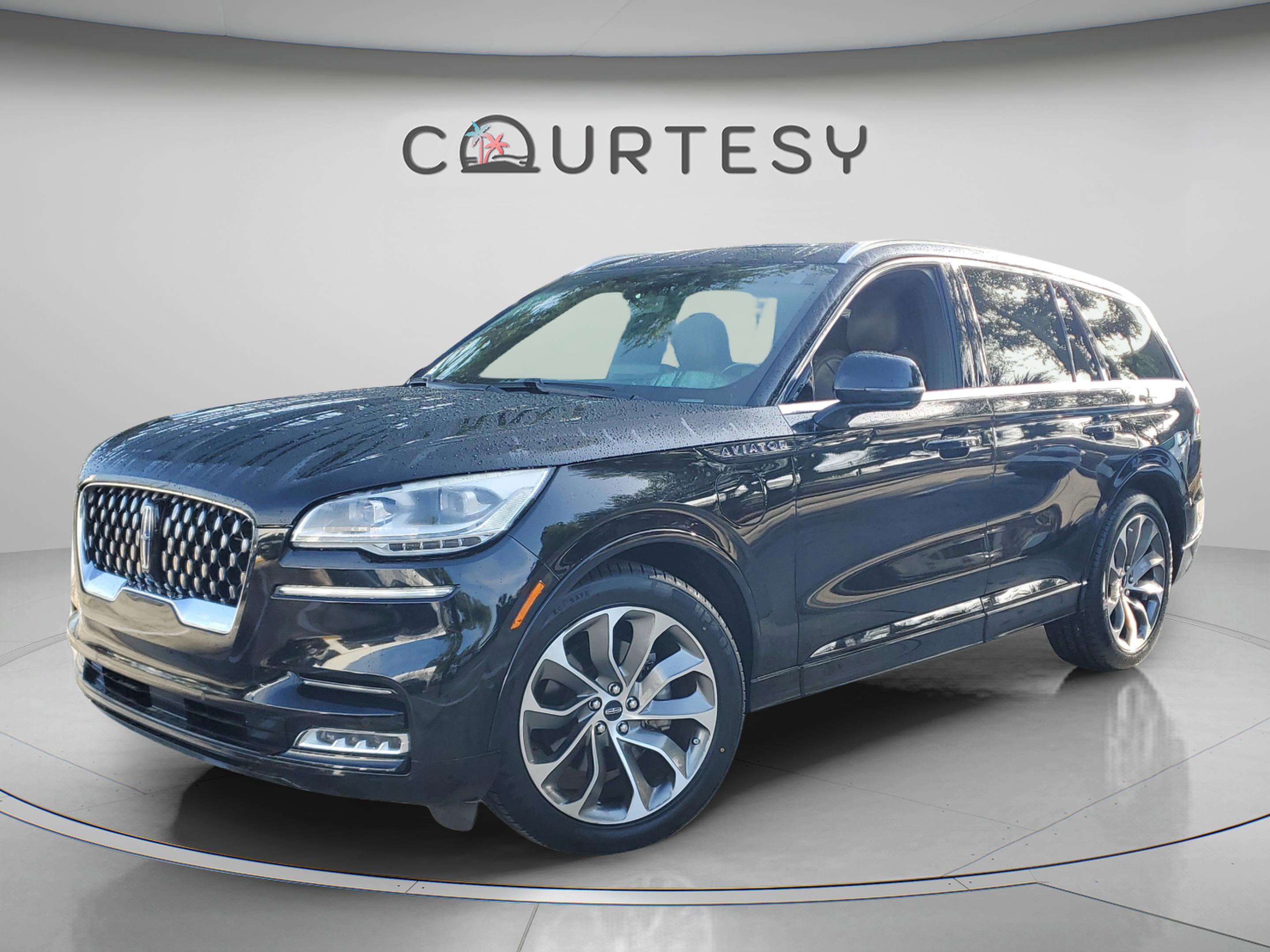 Used 2021 Lincoln Aviator Grand Touring w/ Equipment Group 302A image 1