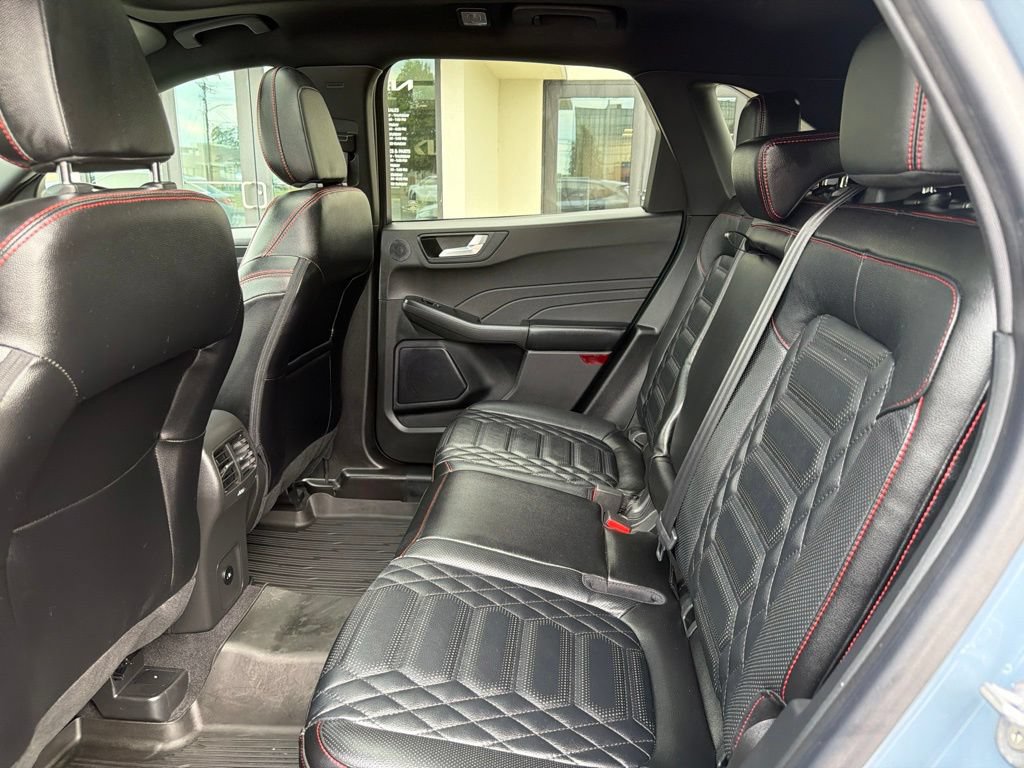 Used 2023 Ford Escape ST-Line Elite w/ Premium Technology Package AWD/4WD image 19