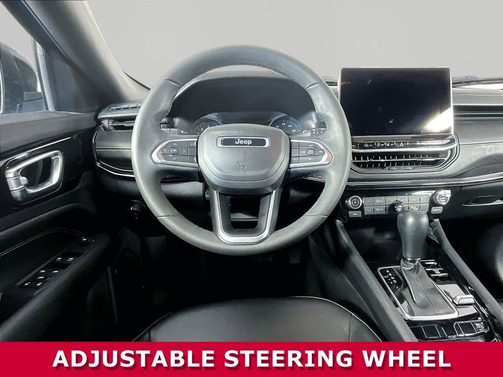 Used 2022 Jeep Compass Latitude AWD/4WD image 8