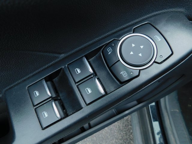 Used 2024 Ford Escape ST-Line image 27