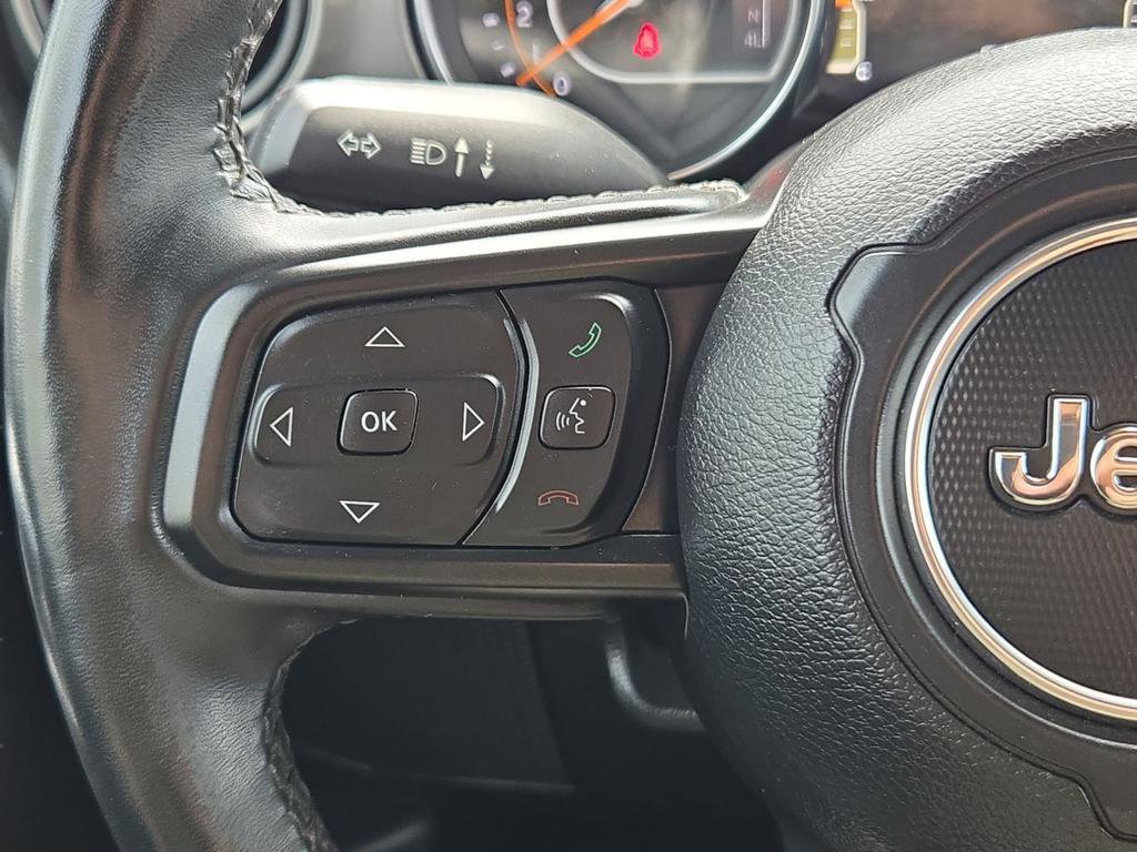 Certified 2022 Jeep Gladiator Sport image 25