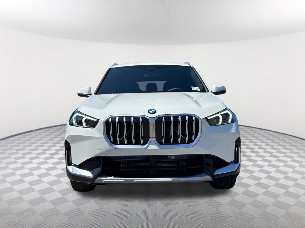 New 2027 BMW X1 xDrive28i AWD/4WD image 2