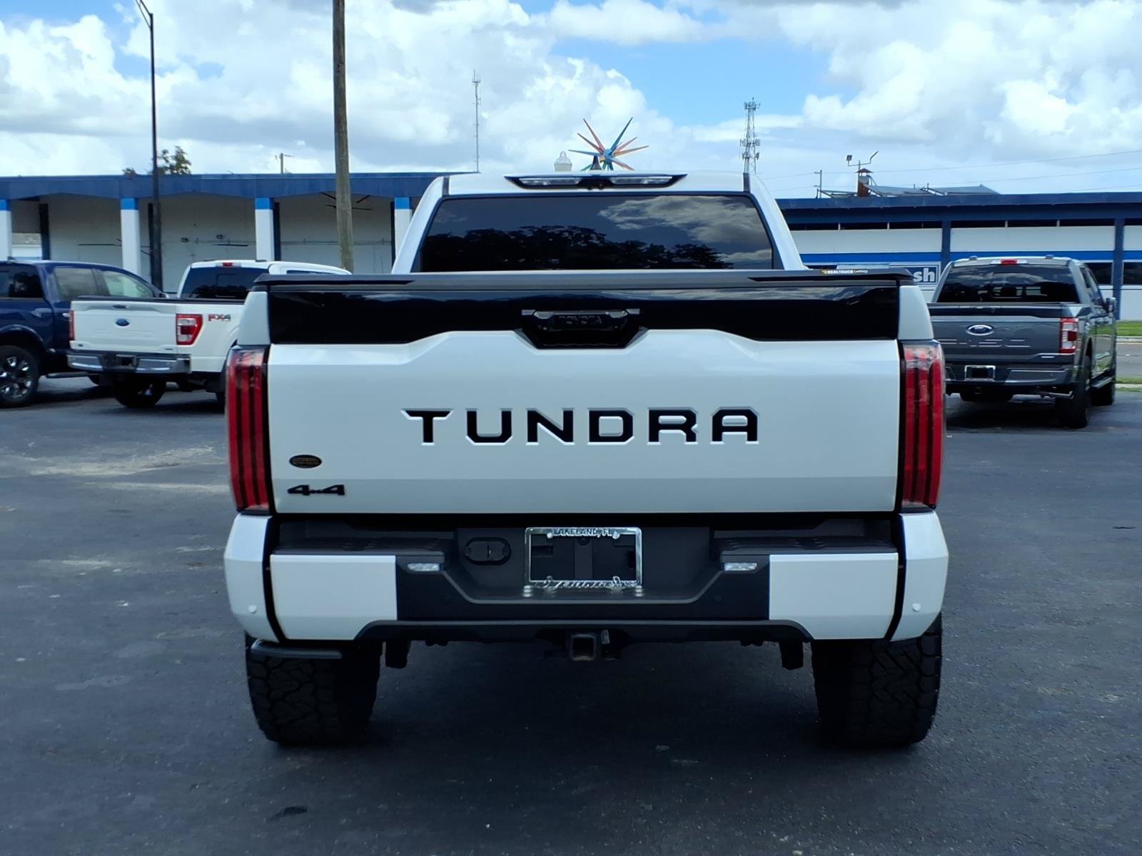 Used 2026 Toyota Tundra Platinum AWD/4WD image 4