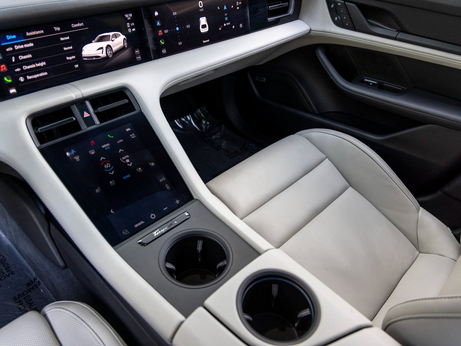 Certified 2022 Porsche Taycan 4 Cross Turismo image 37