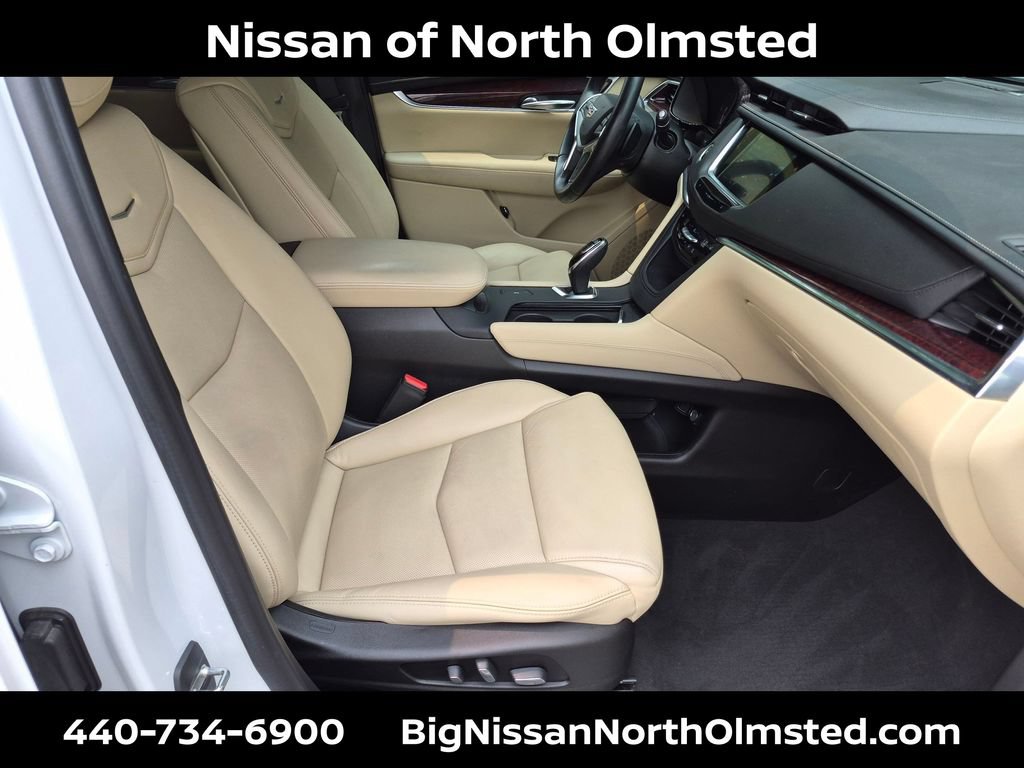 Used 2019 Cadillac XT5 Luxury FWD image 25