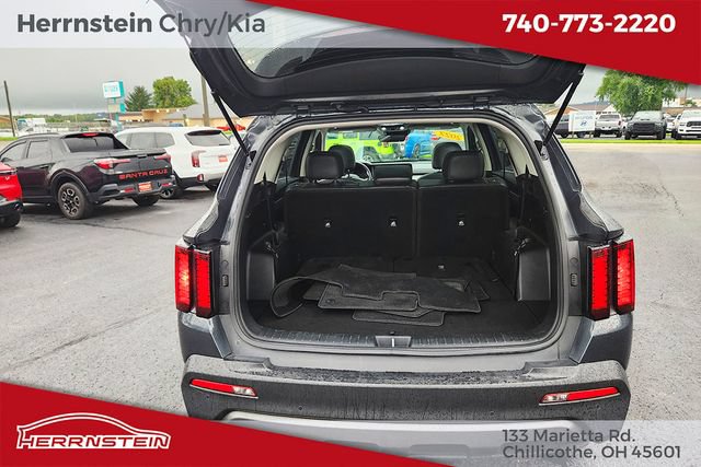 Used 2022 Kia Sorento S w/ Panoramic Sunroof Package AWD/4WD image 27