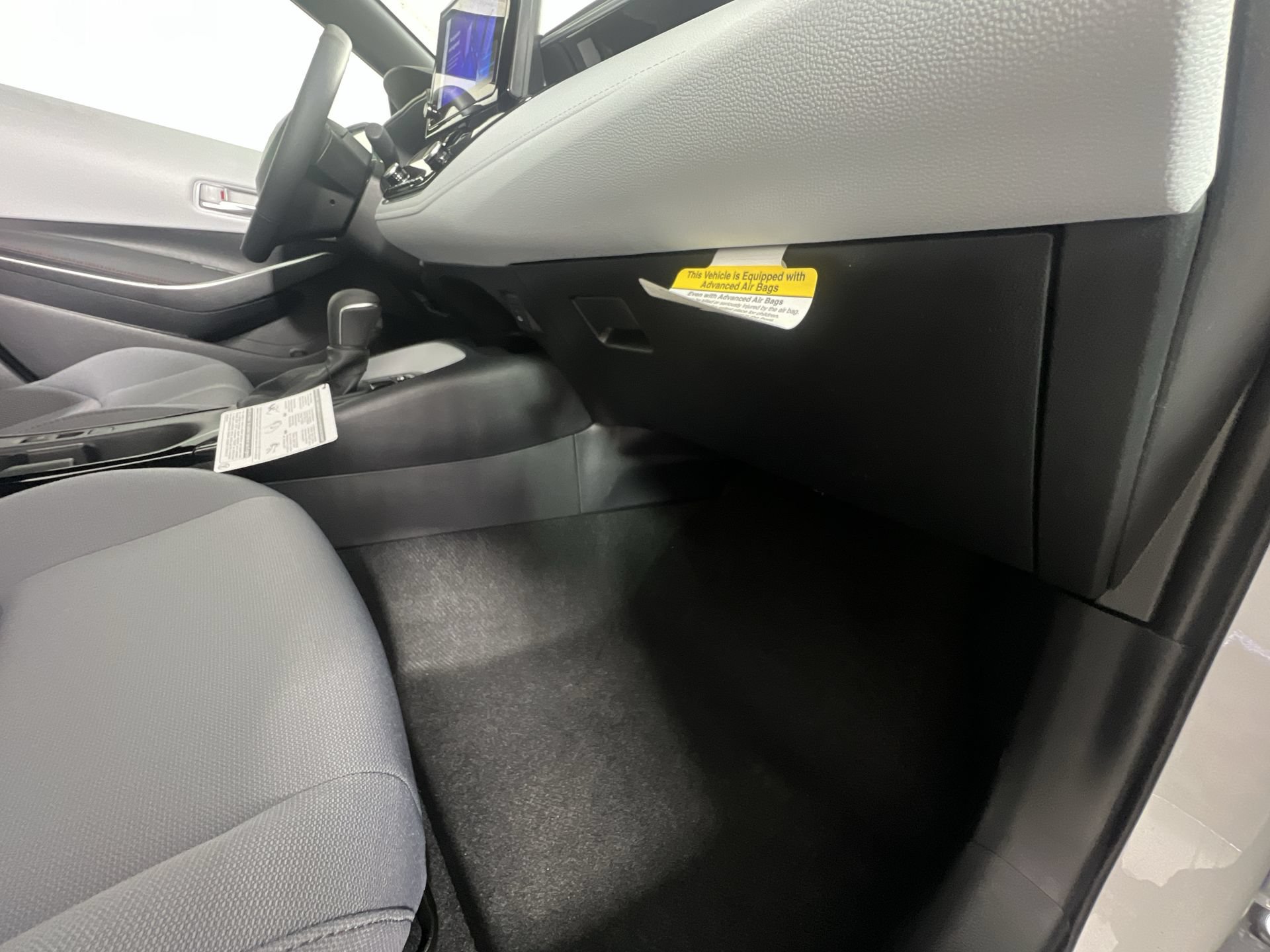 Used 2024 Toyota Corolla SE w/ SE Premium Package FWD image 35