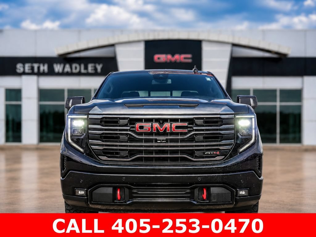 Used 2024 GMC Sierra 1500 AT4 w/ AT4 Premium Package AWD/4WD image 2