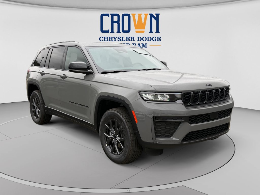 New 2027 Jeep Grand Cherokee Altitude AWD/4WD image 1