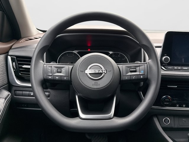 Used 2022 Nissan Rogue SV AWD/4WD image 12
