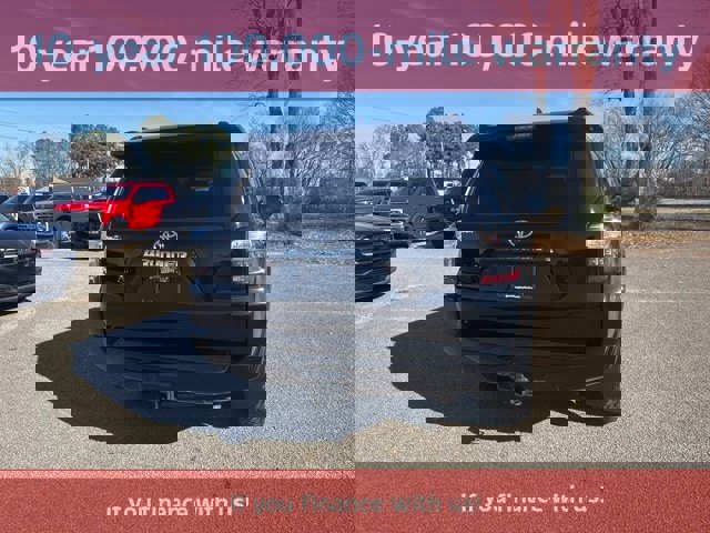 Used 2022 Toyota 4Runner SR5 Premium w/ Moonroof Package image 12