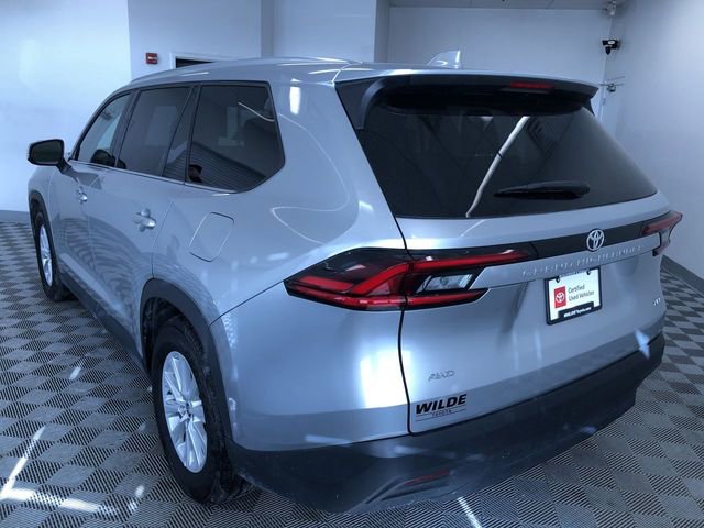 Certified 2025 Toyota Grand Highlander AWD image 14