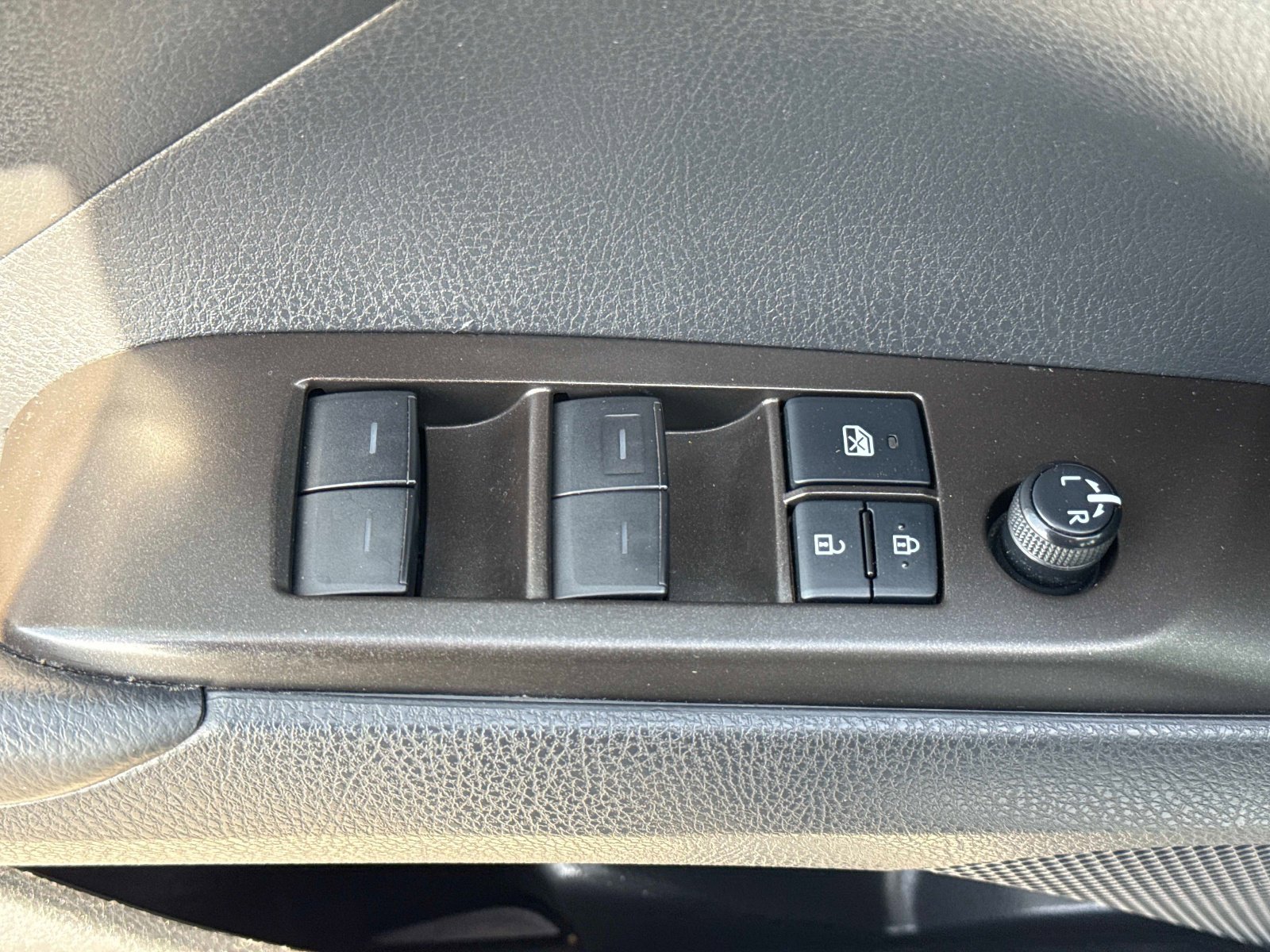Used 2021 Toyota Camry TRD w/ TRD Package w/JBL Audio FWD image 19