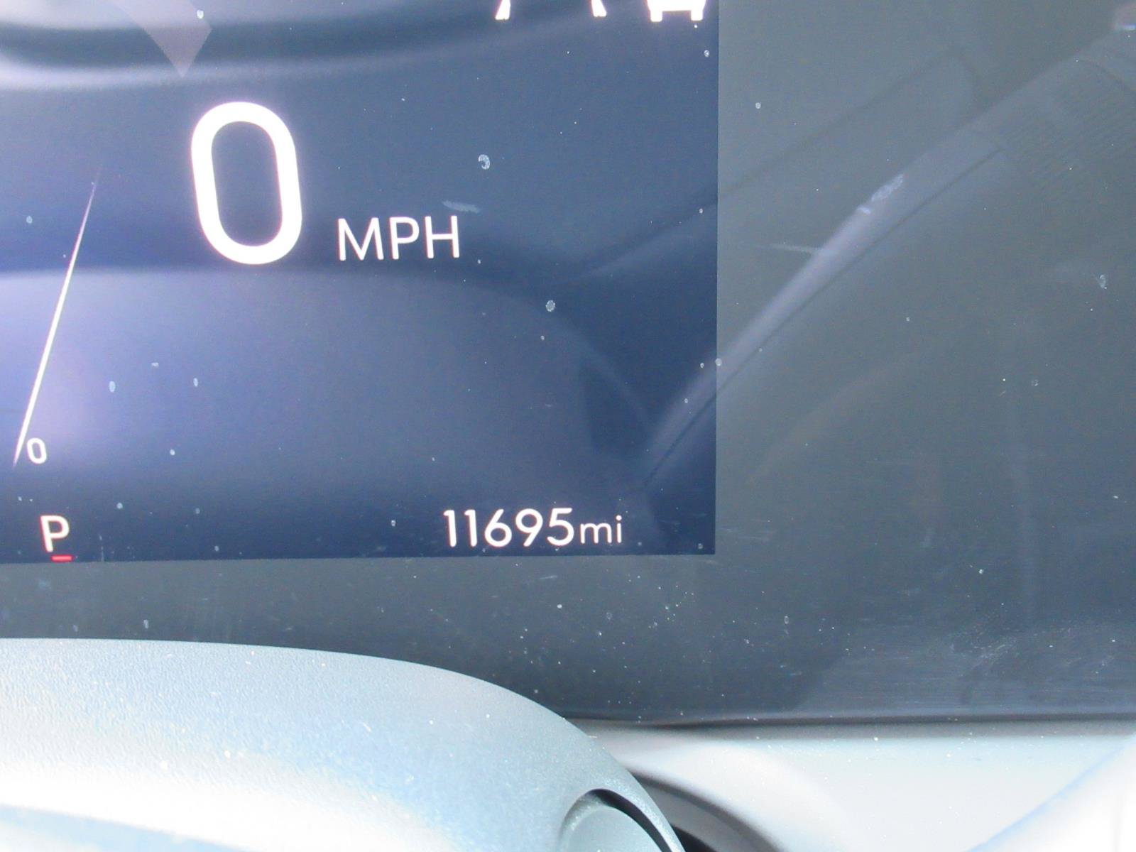 Used 2024 Buick Encore GX Preferred FWD image 25