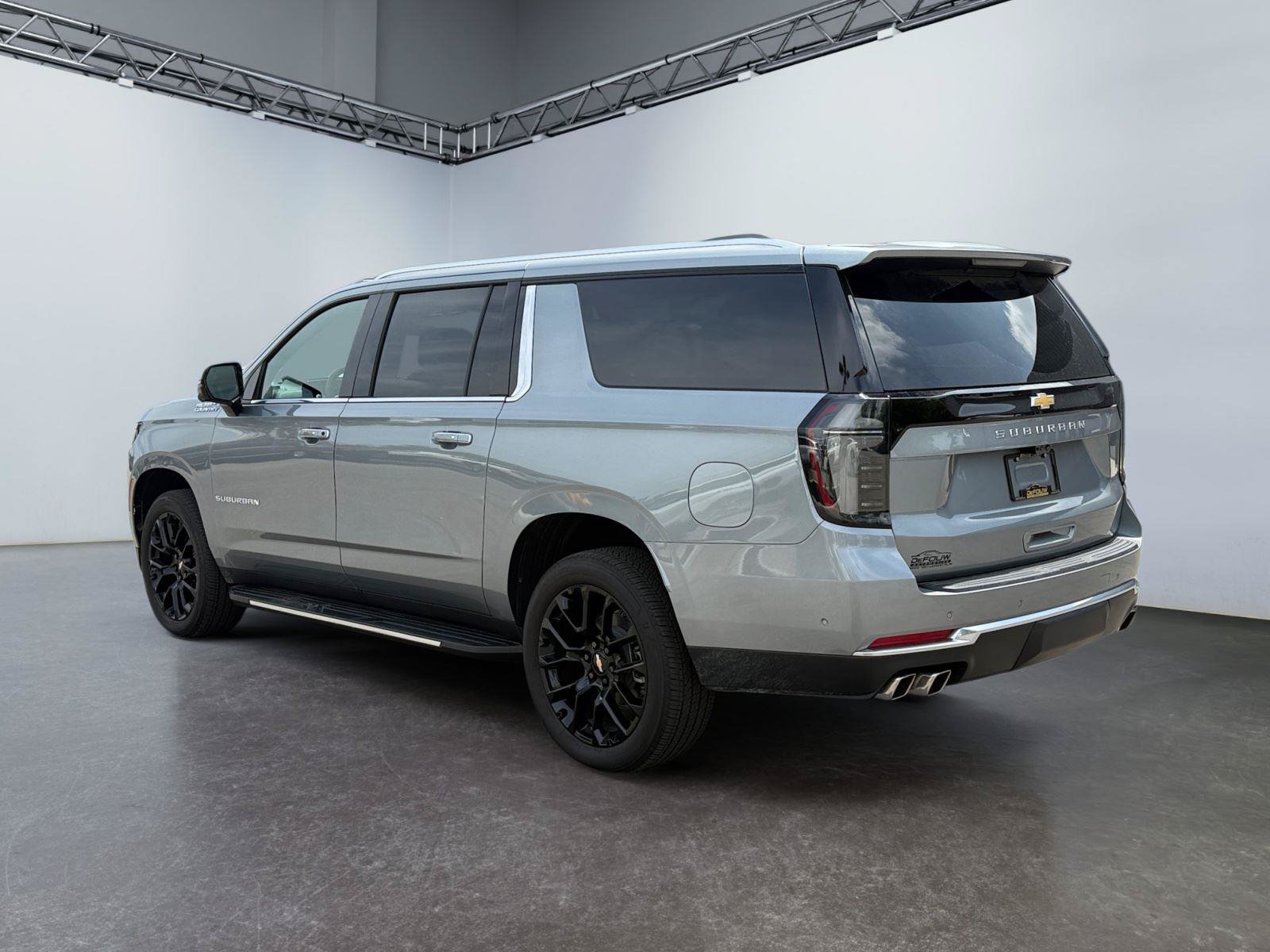 New 2026 Chevrolet Suburban High Country w/ Sun And Tow Package AWD/4WD image 5