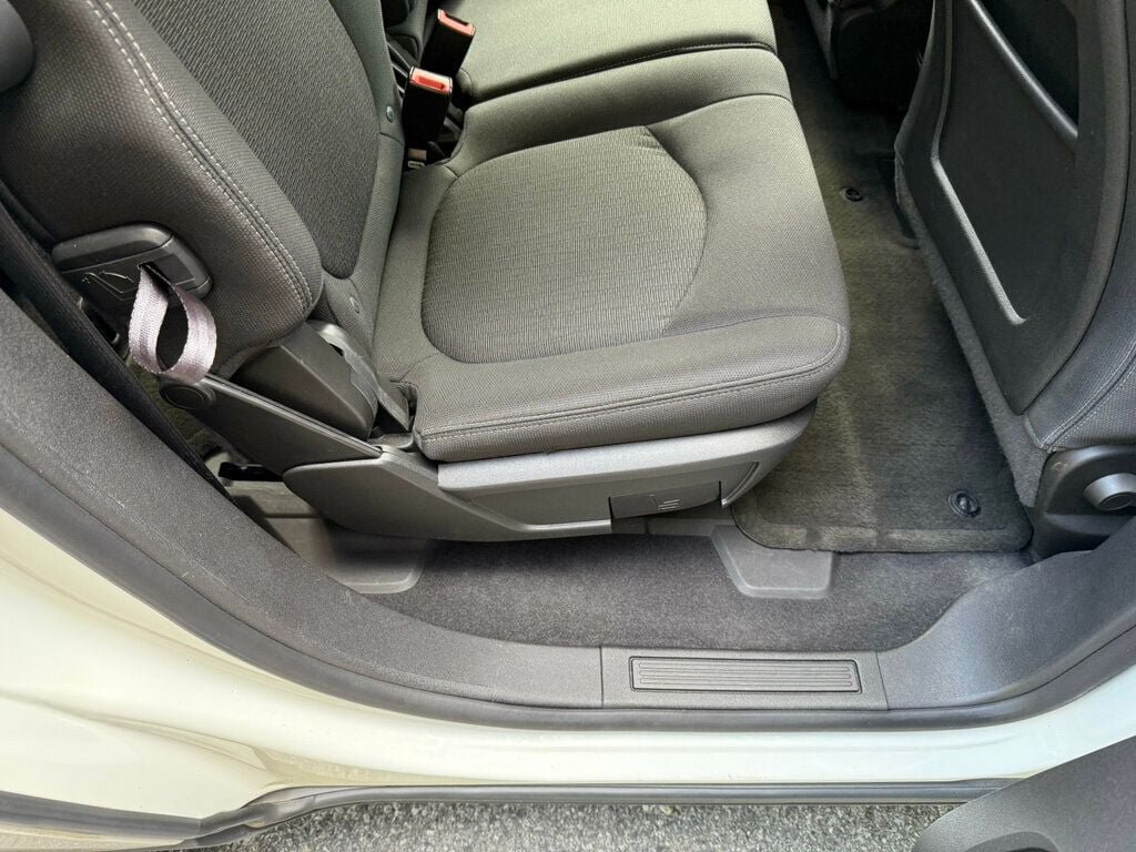 Used 2013 Chevrolet Traverse LT AWD/4WD image 42