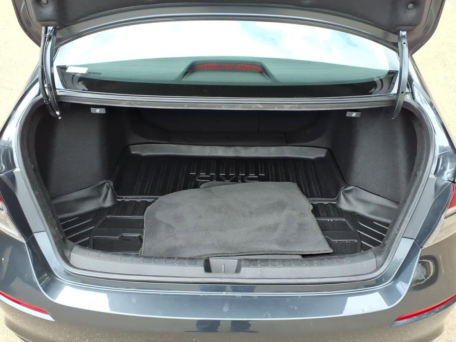 Certified 2024 Honda Civic EX image 6