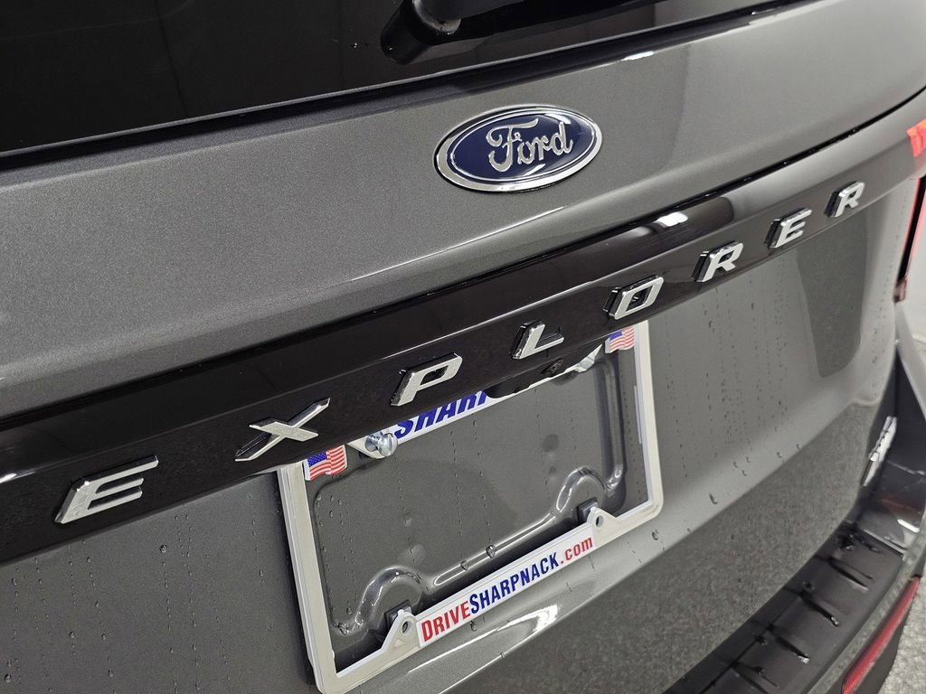 New 2026 Ford Explorer Active image 25