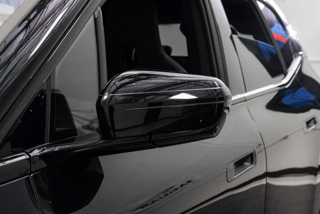 Used 2025 BMW iX xDrive50 image 43