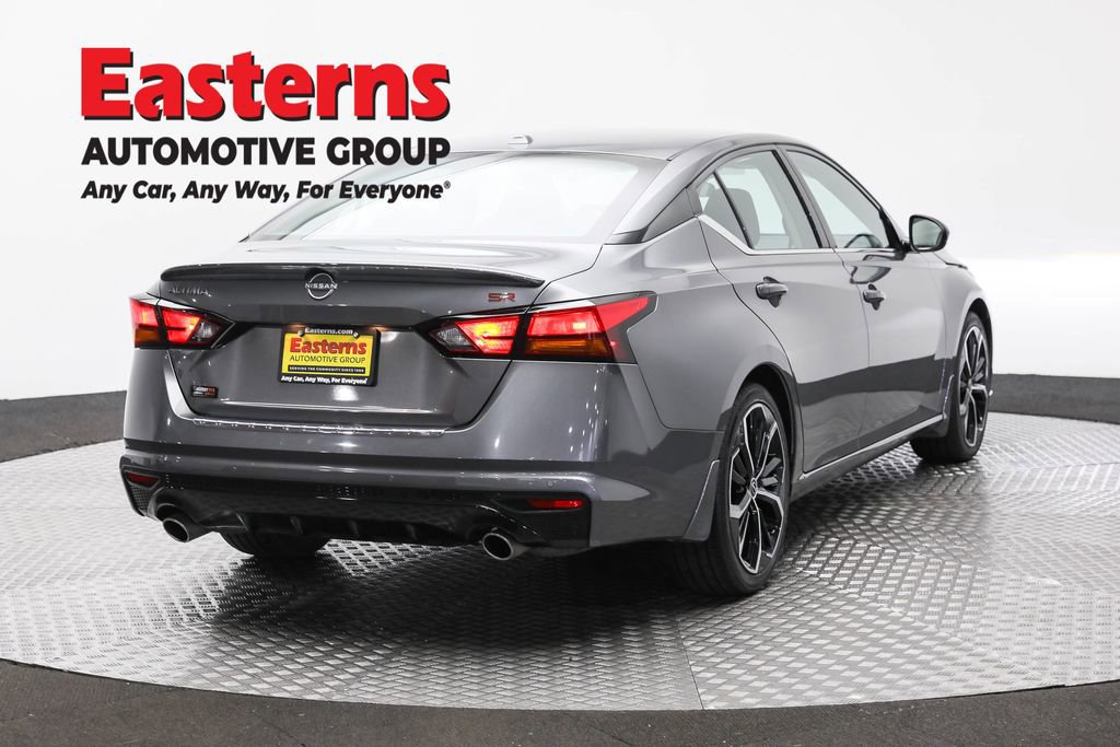 Used 2023 Nissan Altima 2.5 SR image 5
